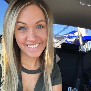 Meet Your Posher 🖤